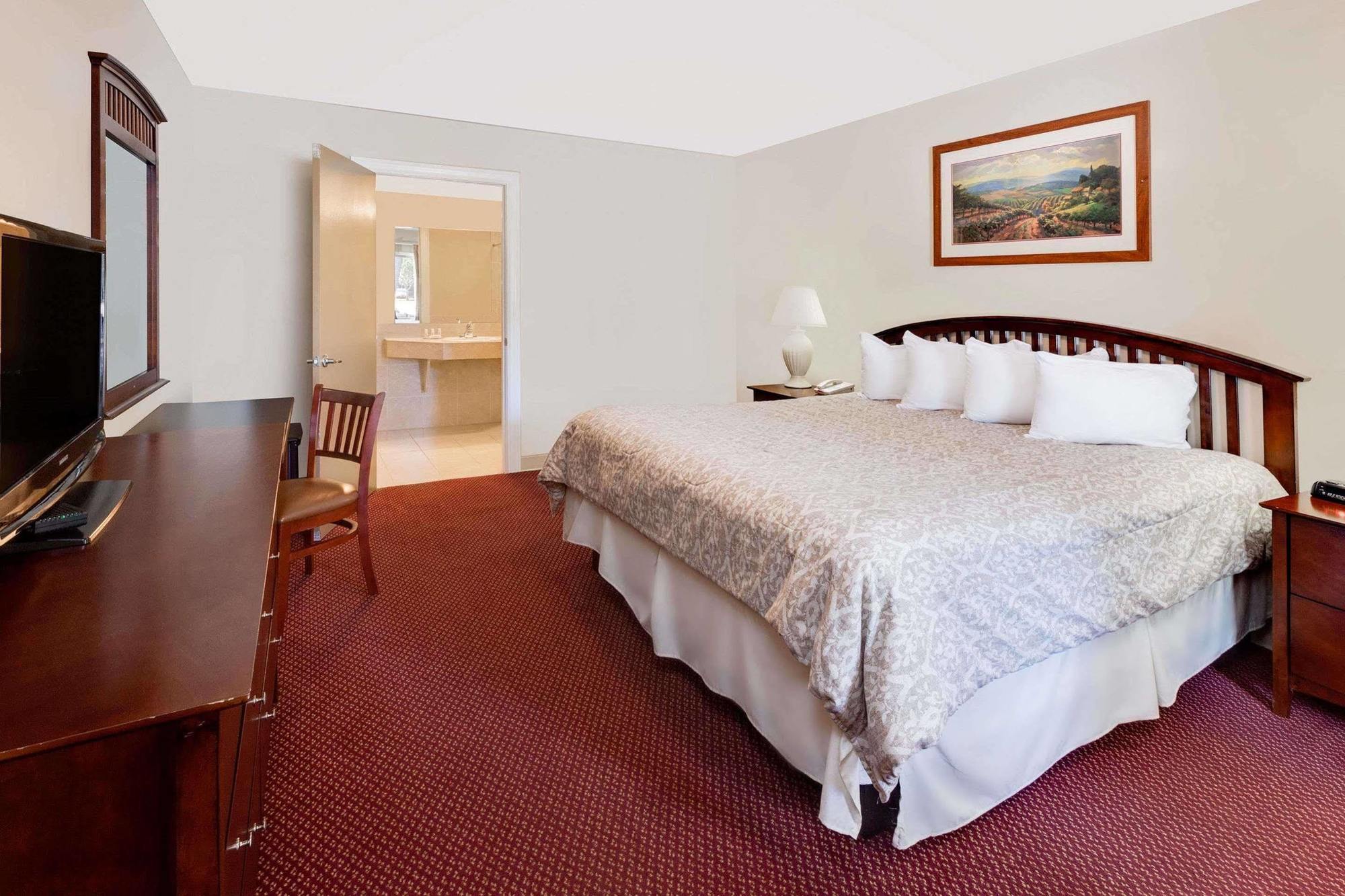 Super 8 By Wyndham Traverse Traverse City